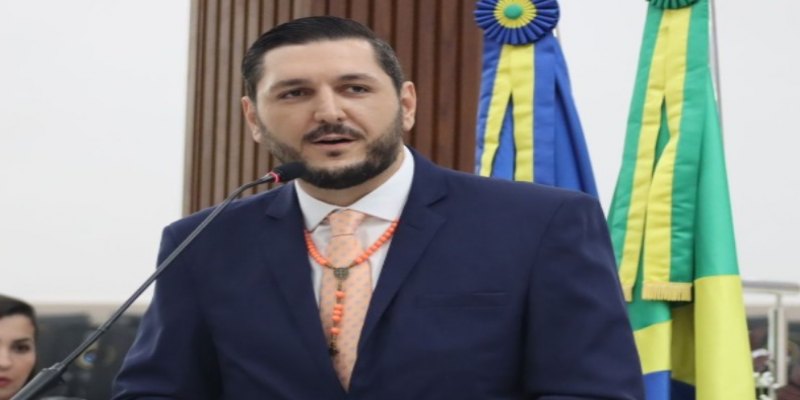 DERROTA: Vereador Lucas Follador de Ariquemes perde na Justiça ação contra comunicador