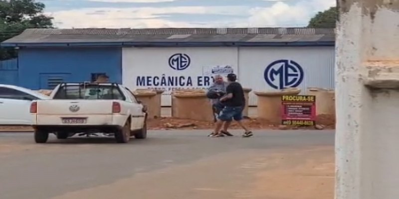 VÍDEO: Acidente de trânsito termina em agressão e deixa idoso desacordado