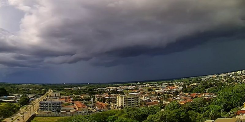 TEMPO INSTÁVEL: Rondônia terá sol, calor e chuva isolada nesta quarta(04)