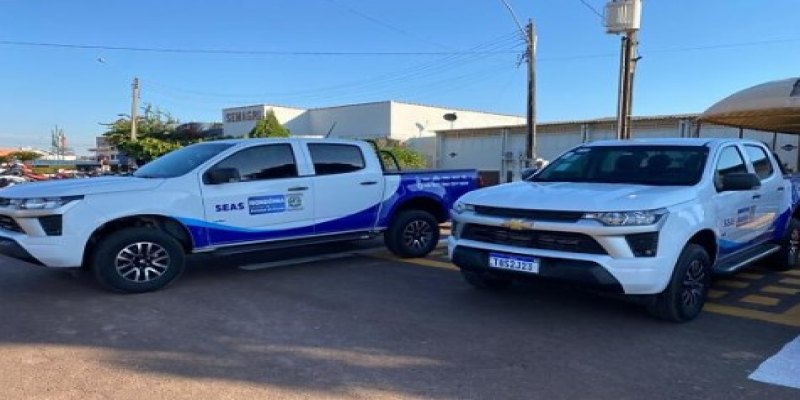 PEGOS NO FLAGRA: Servidores são flagrados em relação íntima num veículo oficial de Jaru