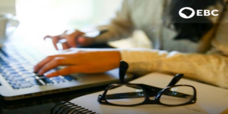 ESCOLA VIRTUAL: Governo lança curso gratuito incentiva participação feminina na política