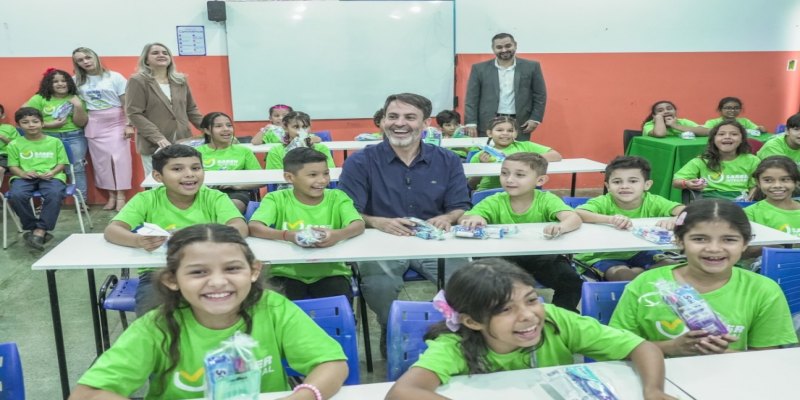 EDUCAÇÃO: Sorriso no rosto e kit na mão: a nova rotina dos alunos do ensino integral