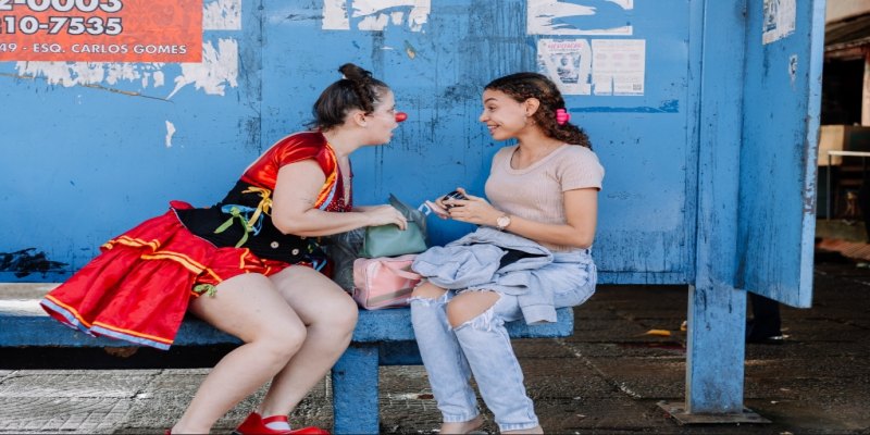 'CONTRASTE': Curta-metragem usa palhaçaria para denunciar violência contra a mulher