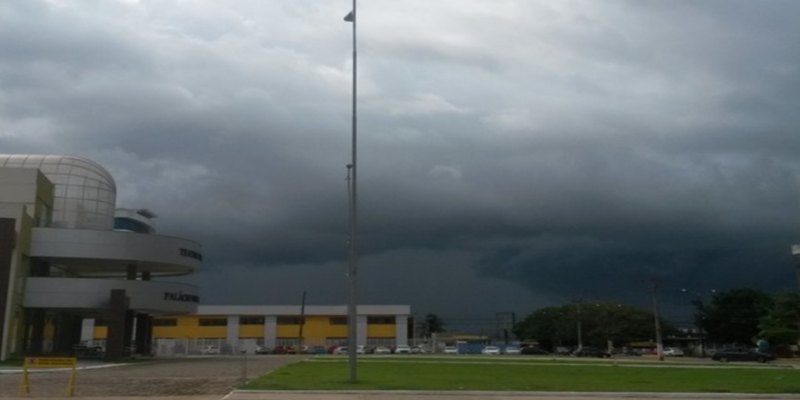 NEBULOSO: Domingo (08) será de calor e chuva isolada em RO