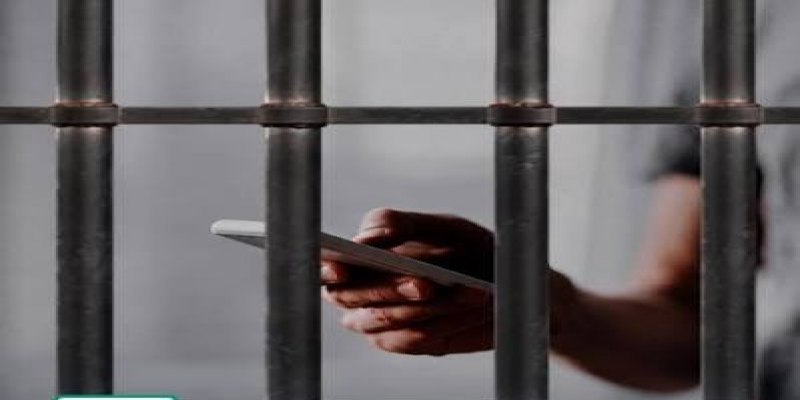PRESÍDIOS: Governo cria programa para bloquear celulares e sinais ilícitos